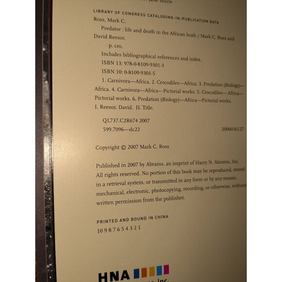 Predator: Life and Death in the African Bush - Coffee table book - Picture 2 of 10